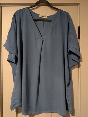 Haptics Blue Flowy Top